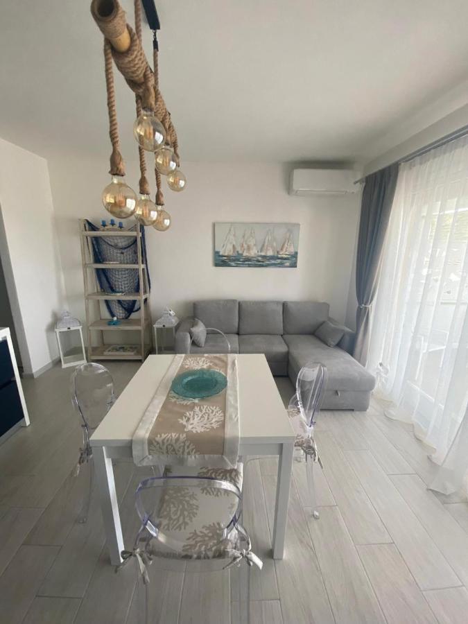 Aqua Life Luxury Apartment Arzachena Exterior photo